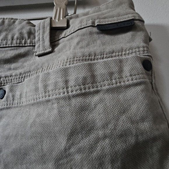 Wrangler ATG Mens Shorts 36 Green Beige All Terrain Gear Rugged Canvas Hiking - Picture 9 of 11